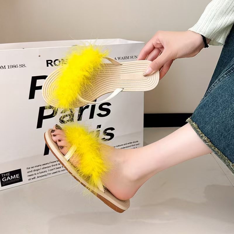 Home Decor Trend 2026 - Summer Soft Skin-friendly Plush Decorative Comfortable